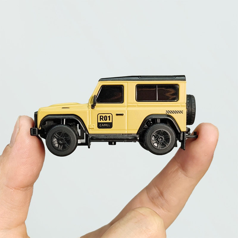 1/64 full scale remote control rock climbing car with LED lights and portable handbag