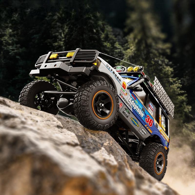 1/18 Simulated Constant Speed Four-Wheel Drive Off-Road Crawler - JX01