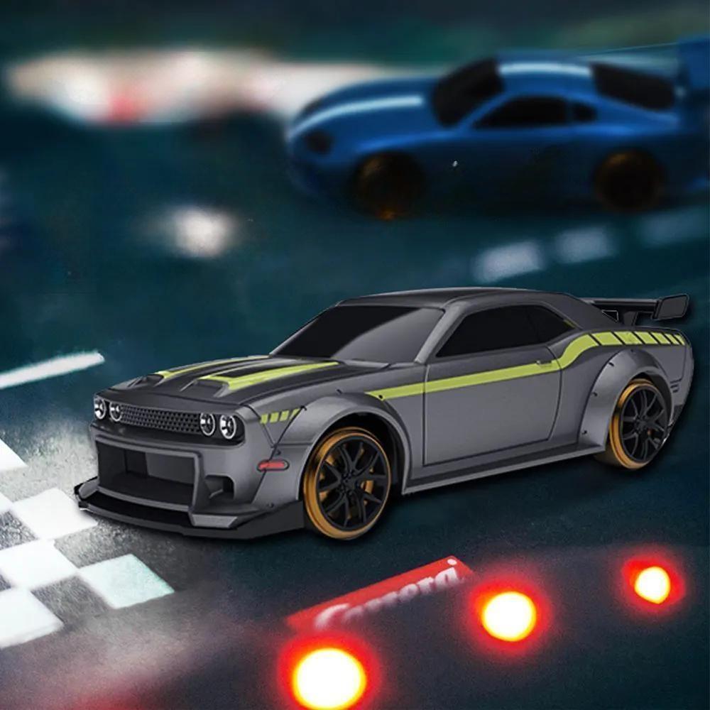 1:76 Professional Road Racing Car - TCY75