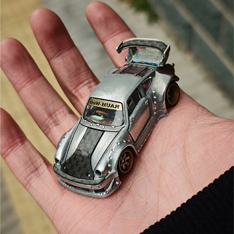 1:64 rlc rwb 930 Car Model - YT13
