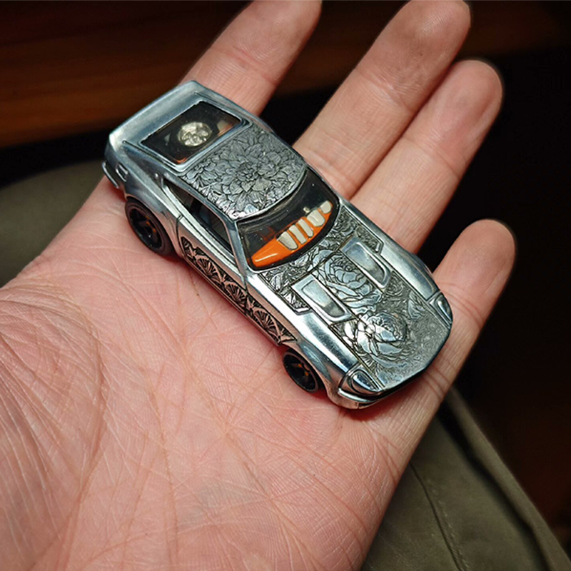 1:64 Datsun 240Z Car Model - YT9