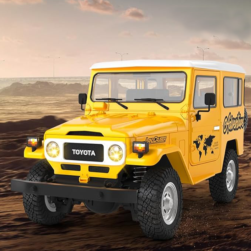 1/16 FJ40 Electric Climbing Car with Lighting and Sound Effects - SGY24