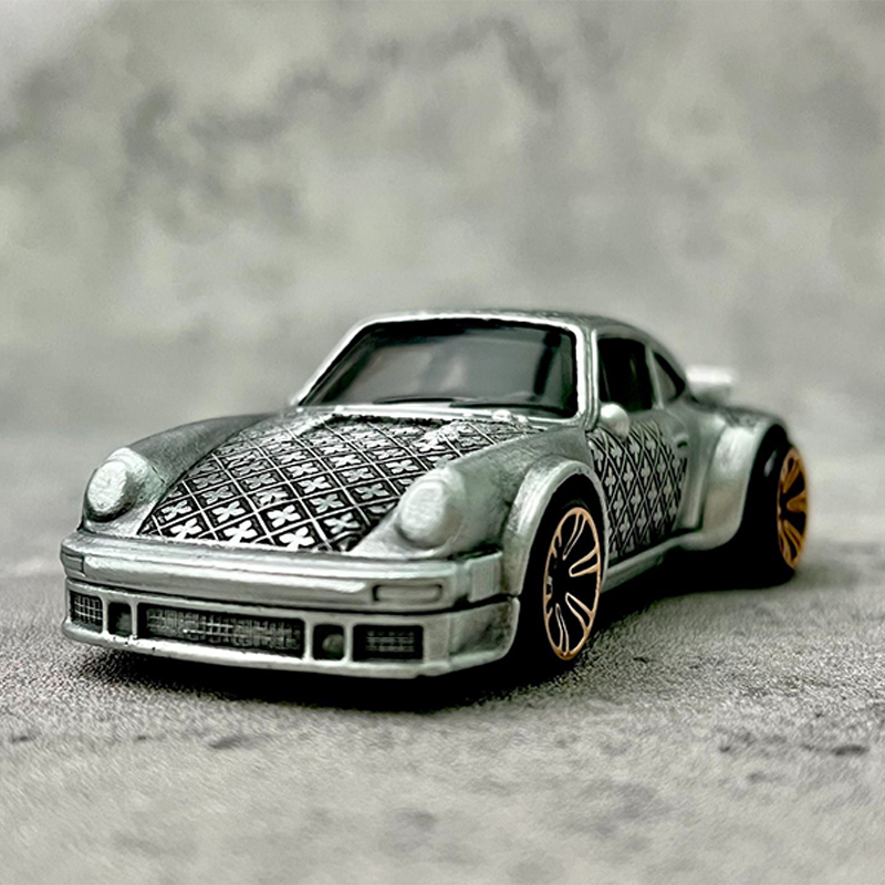 1:64 Porsche 911 934 RSR car Model - YT24