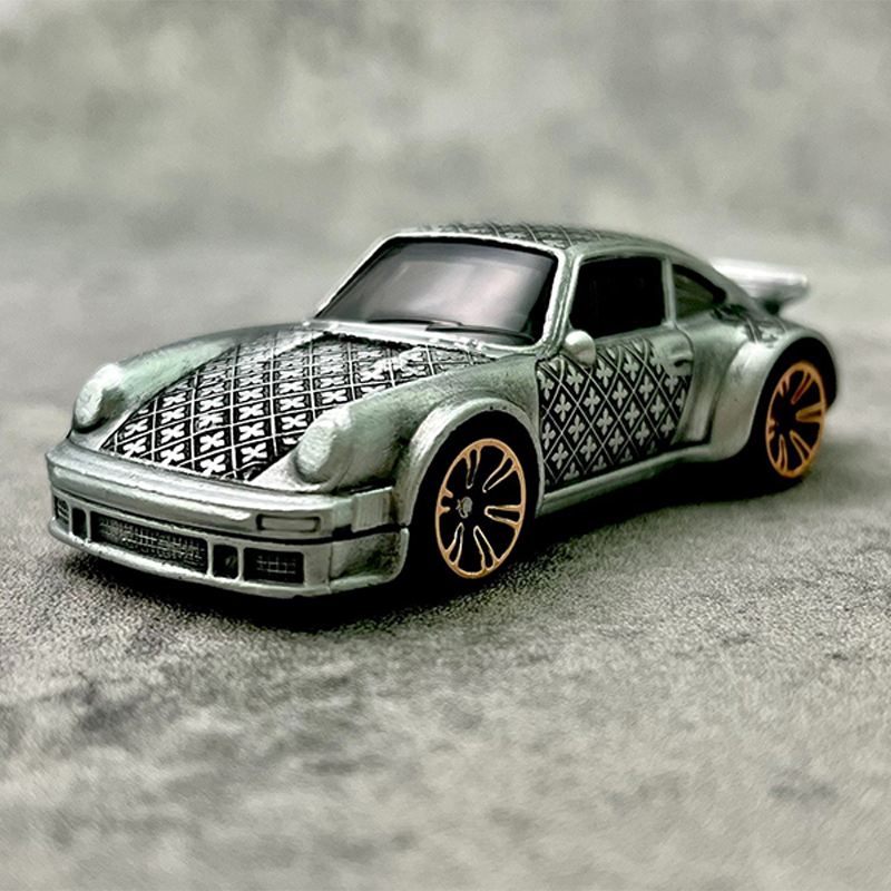 1:64 Porsche 911 934 RSR car Model - YT24