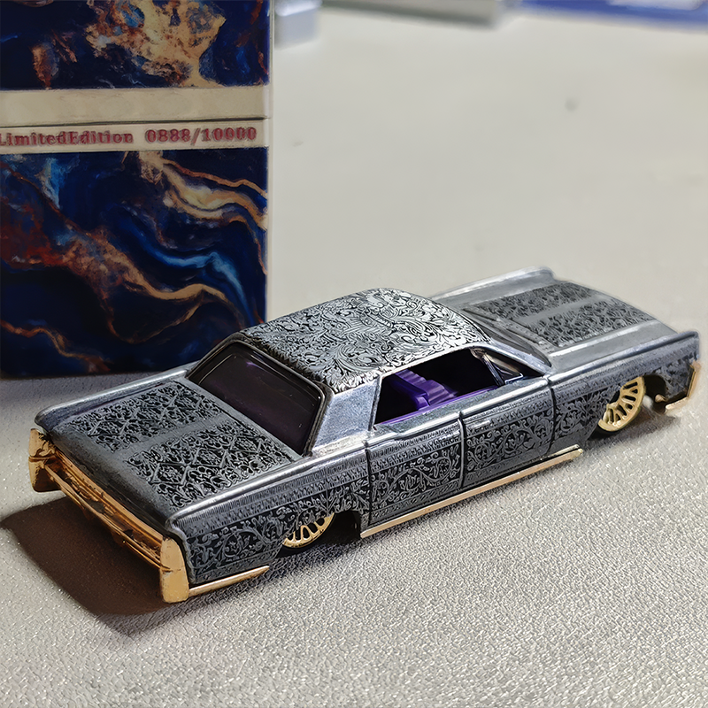 1:64 Lincoln Car Model - YT1