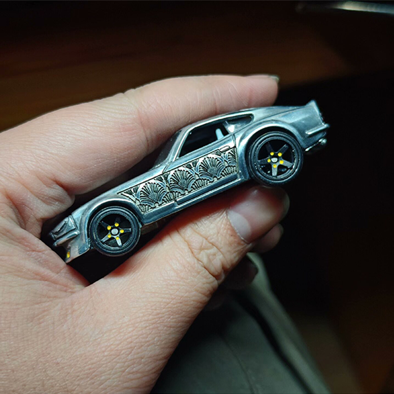 1:64 Datsun 240Z Car Model - YT9