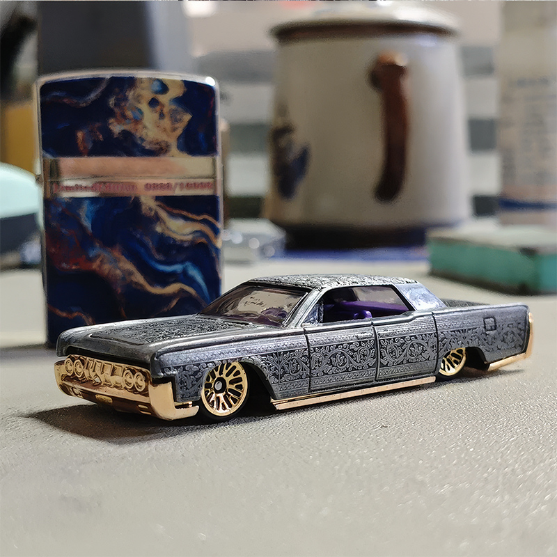 1:64 Lincoln Car Model - YT1