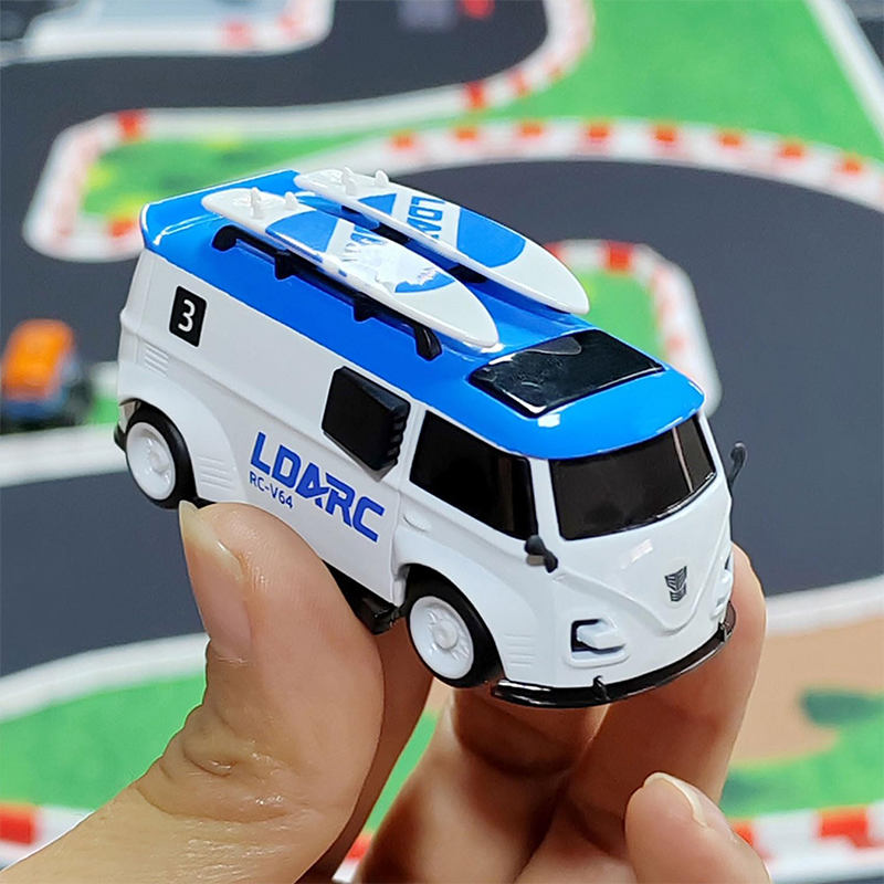 2.4Ghz 1:64 scale mini RC sports car with DIY interchangeable body shells